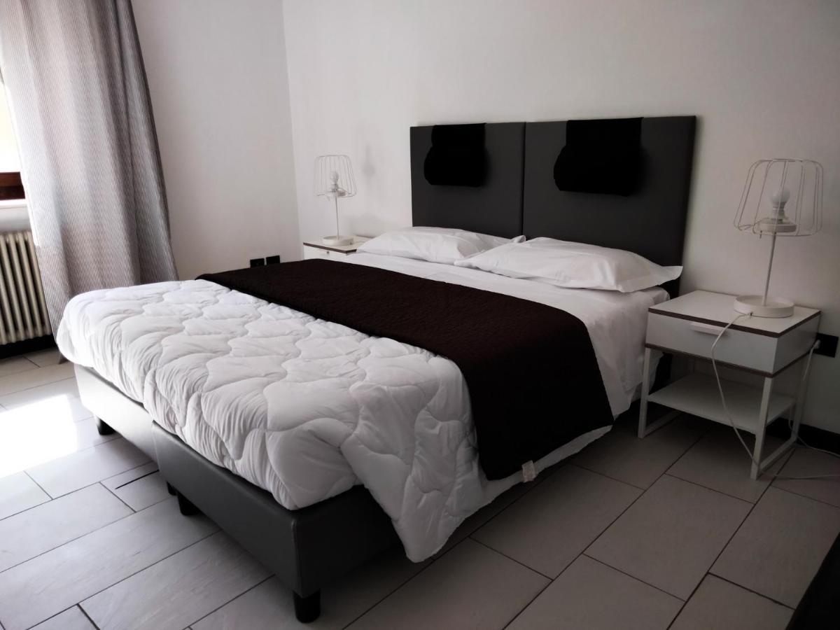 Casale Mammarella Apartamento LʼAquila Exterior foto
